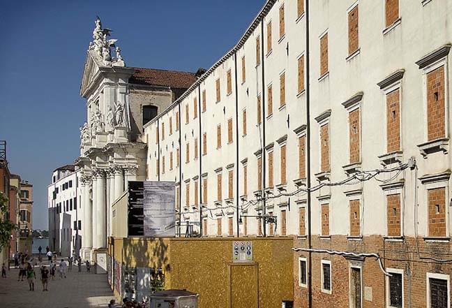 The Convento Dei Crociferi