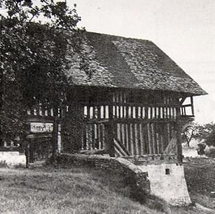 Manoir de la Bruyère — exterior view